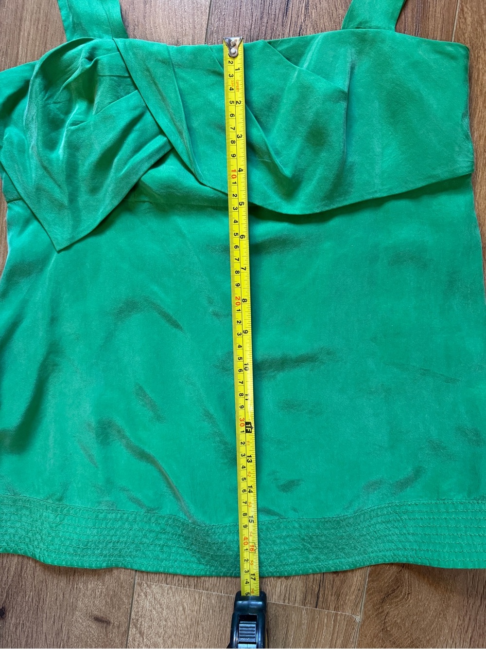Diane Von Furstenberg Emerald Green Sleeveless Bow Front Top - Picture 11 of 13